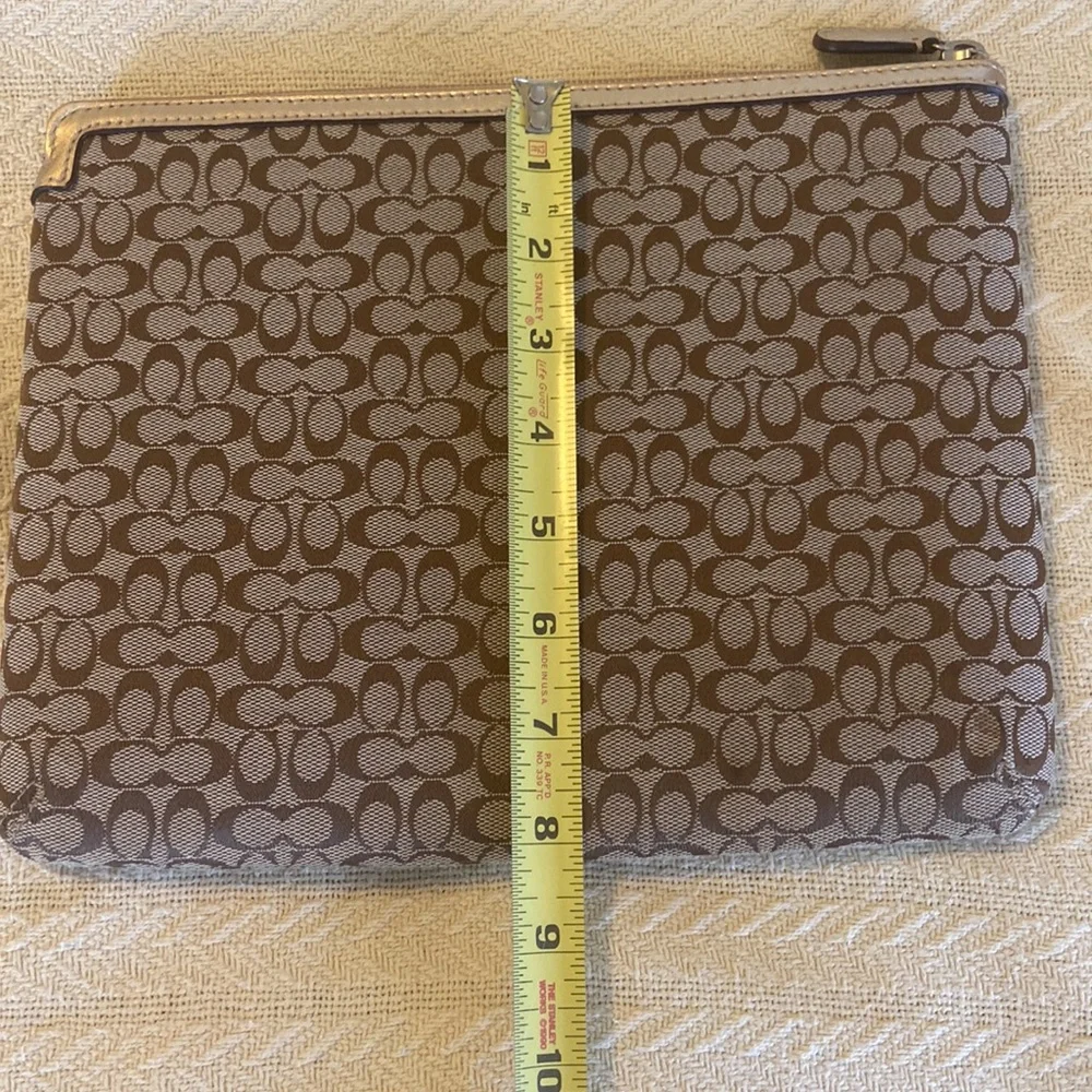 Coach signature C brown ipad case.
